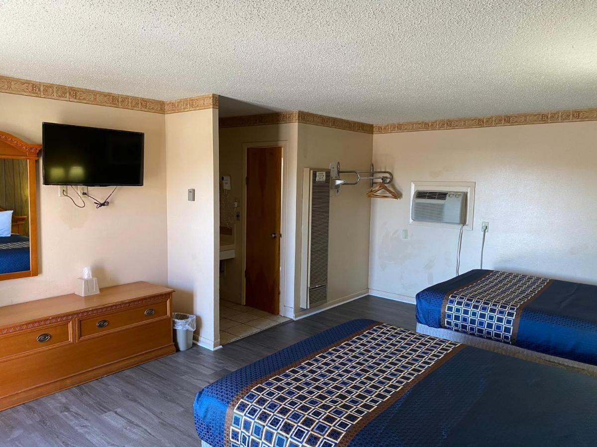 Western Skies Motel Clarendon Ngoại thất bức ảnh