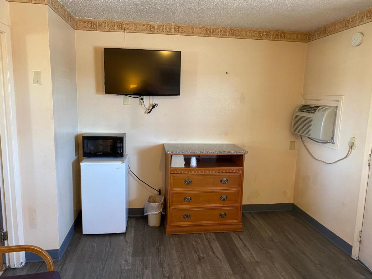 Western Skies Motel Clarendon Ngoại thất bức ảnh